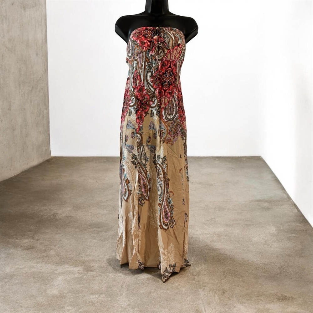 Elegant Paisley Strapless Dress